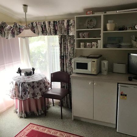 Lanaud Farm Stay Allansford Bagian luar foto